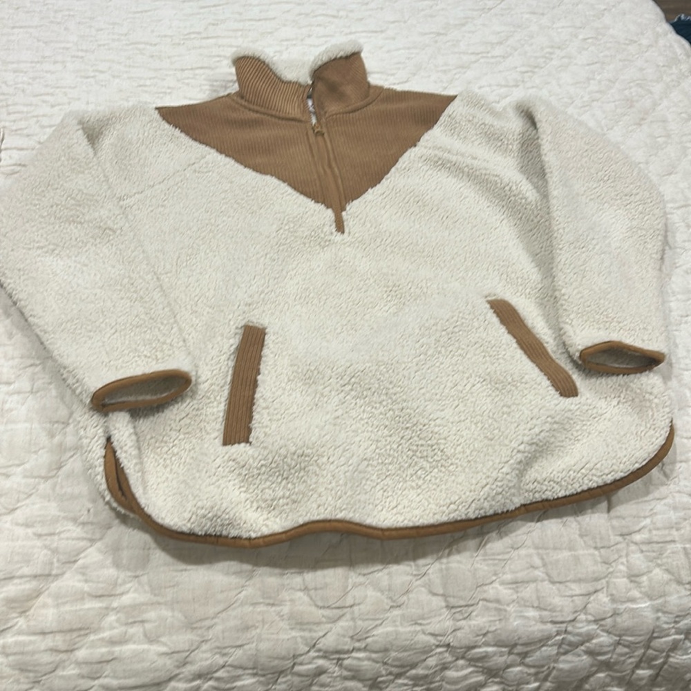 Time and True - Sherpa 3/4 Zip Pullover - EUC